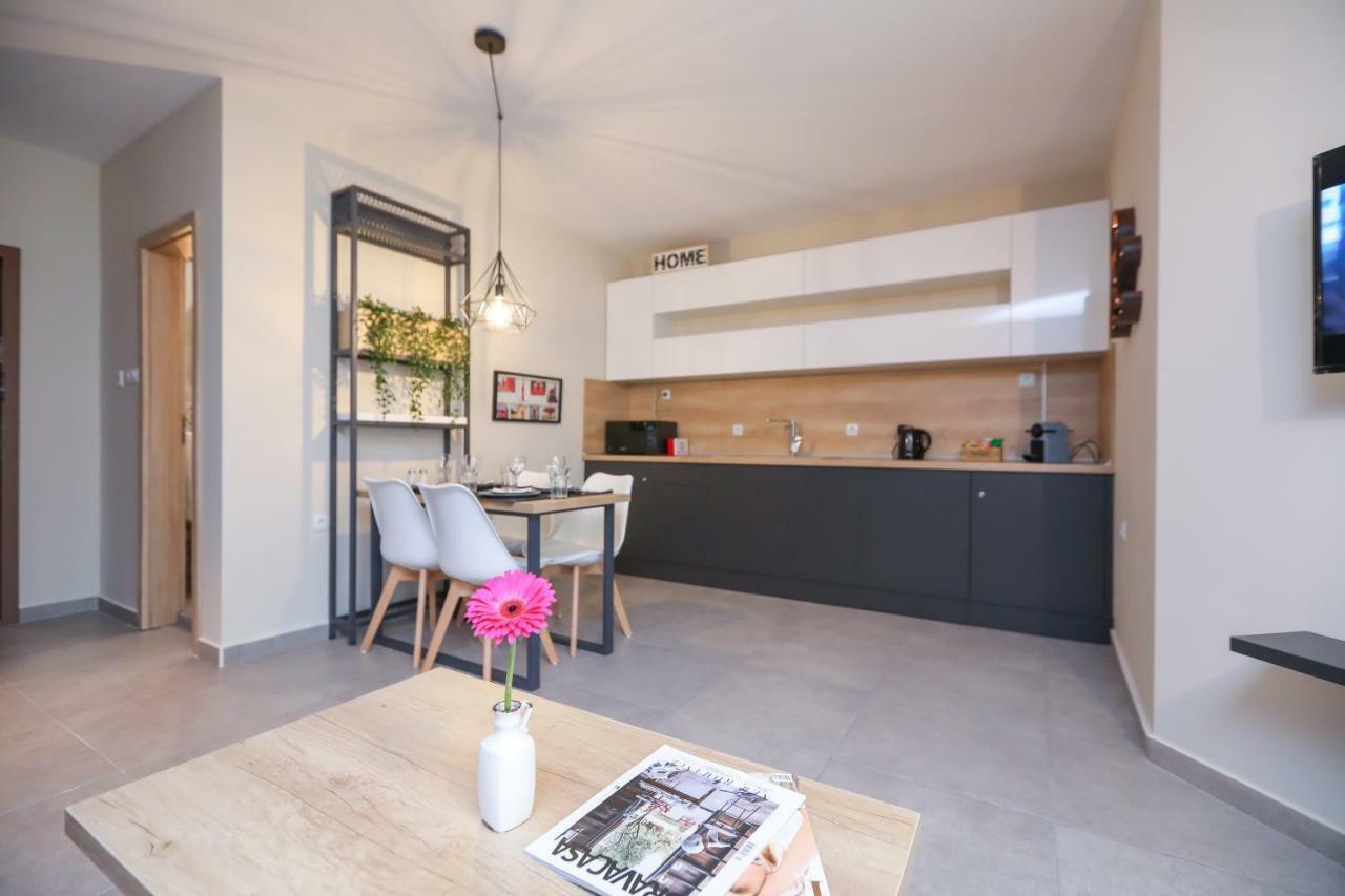 Artemis Apartments ساندانسكي المظهر الخارجي الصورة